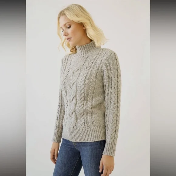🆕Sweater Cable Knit Mock Neck Light Grey S, M & L Available - Picture 2 of 8